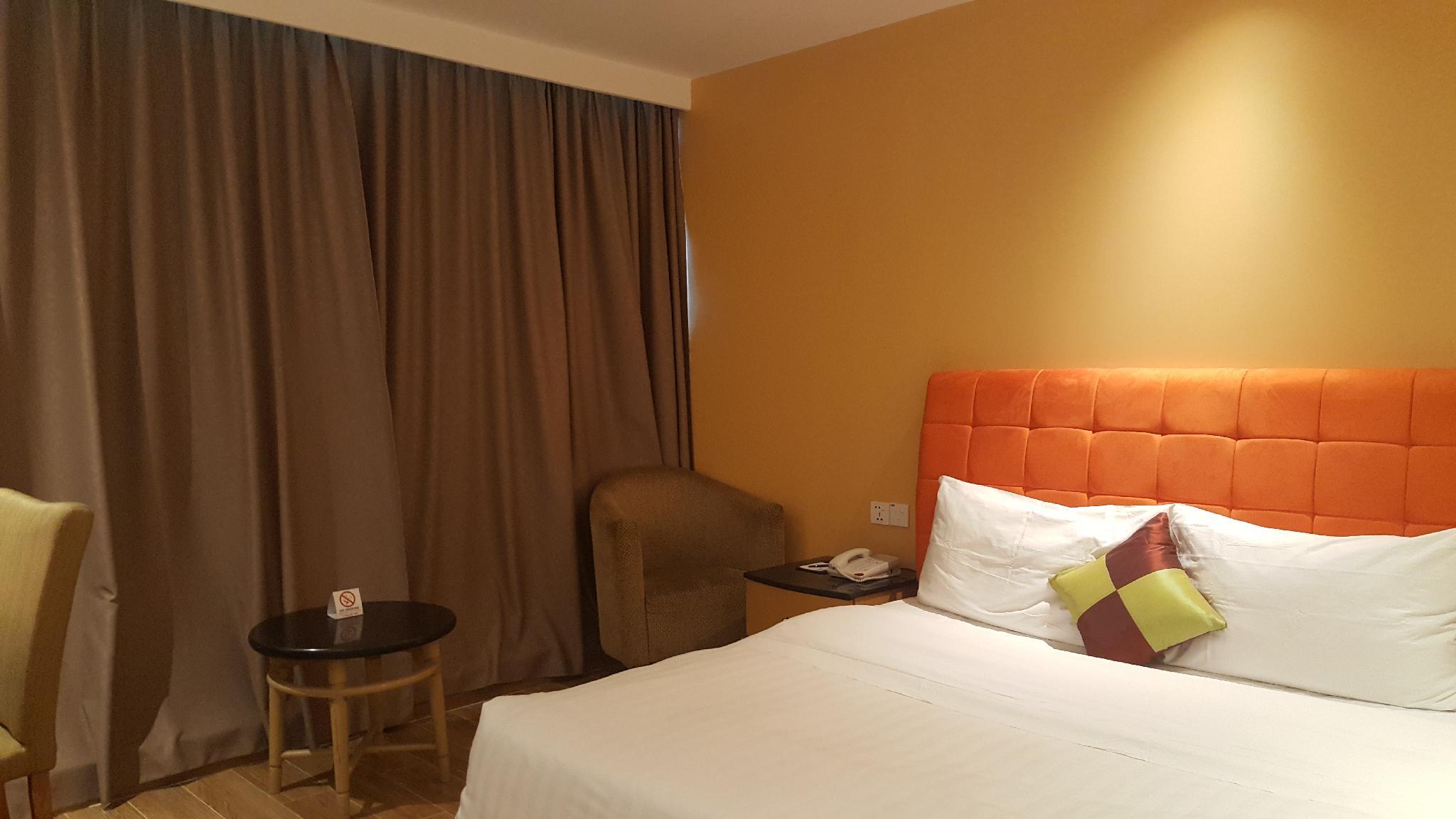 Fortuna Hotel Hanoi Esterno foto